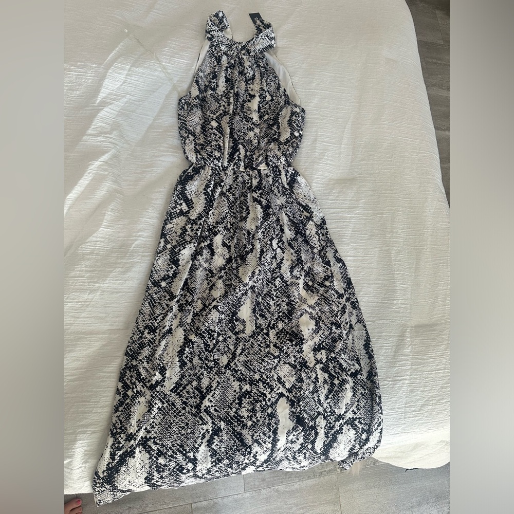 Black and white dress
